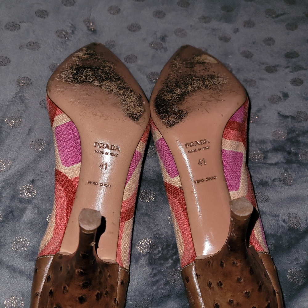 Shoes - Picture 6 of 7